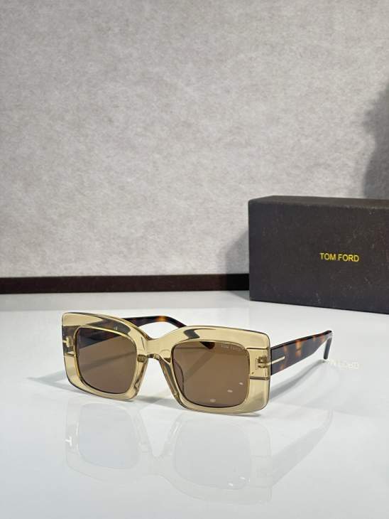Picture of Tom Ford Sunglasses _SKUfw76300778fw